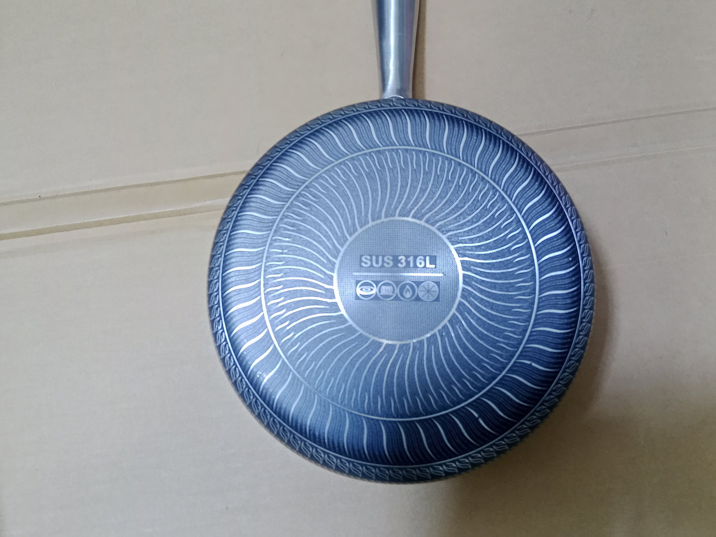 Laser Coated Honeycomb SaucePan