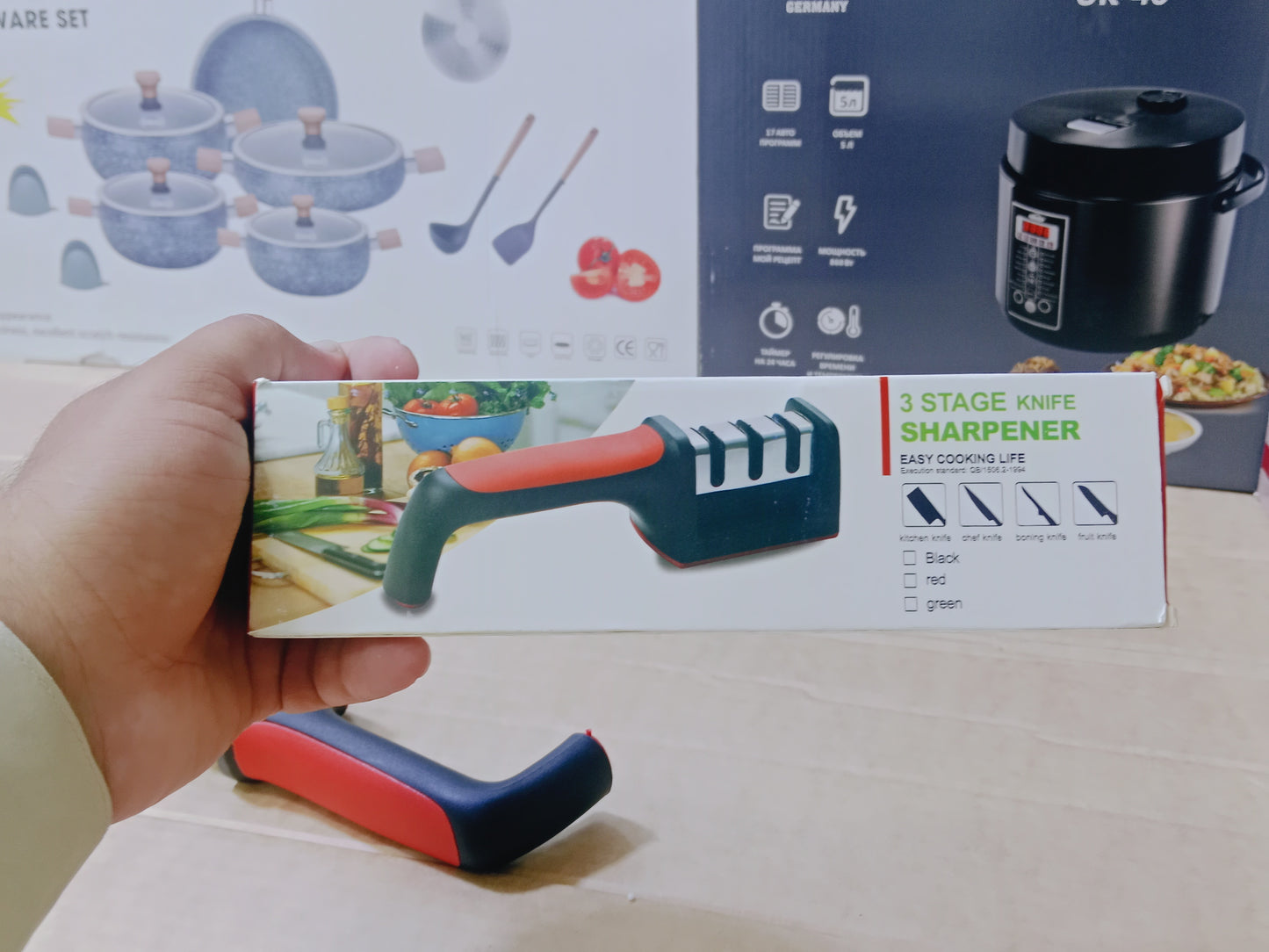 Knife sharpener