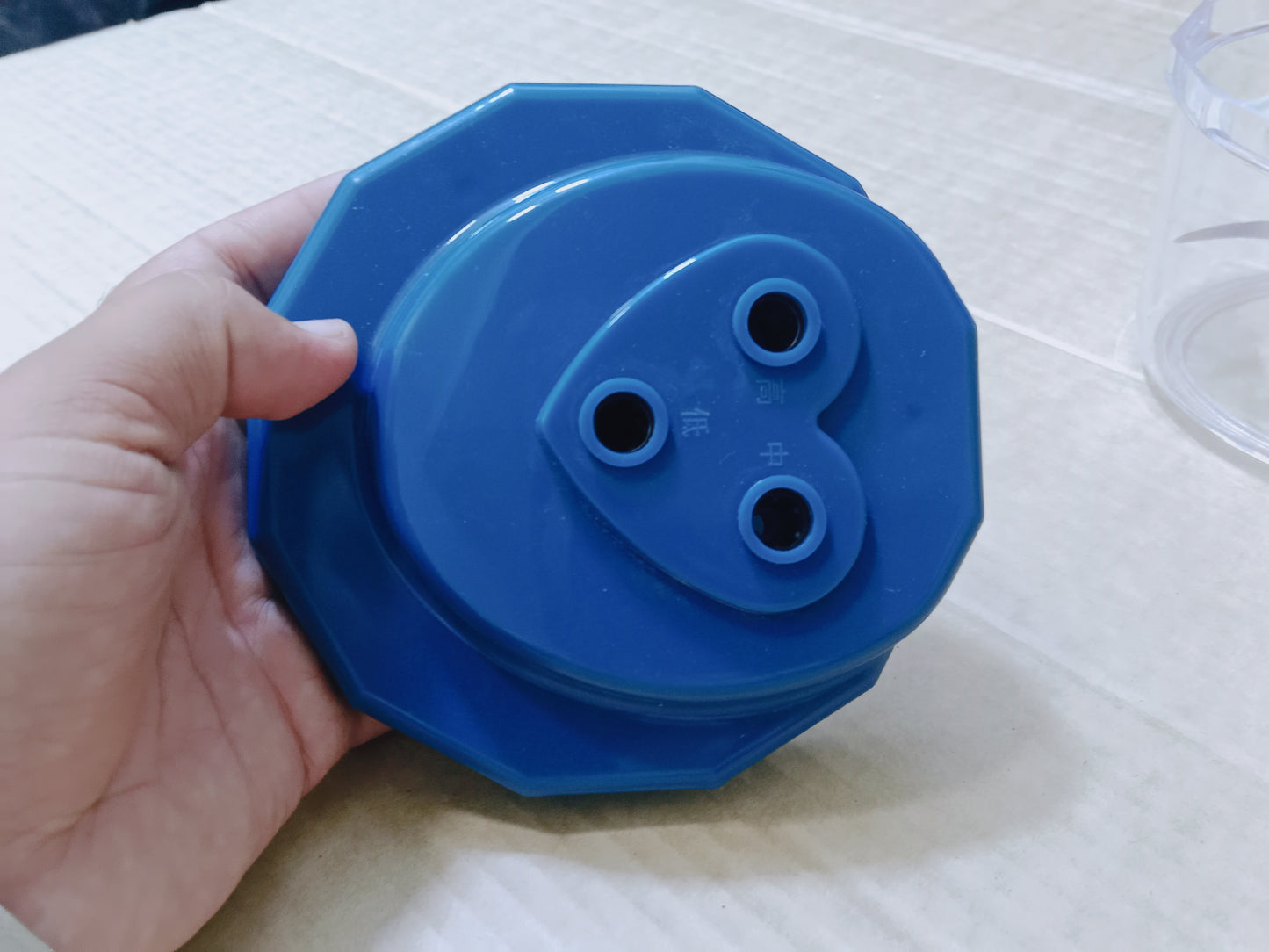 Multi functional mini hand crank food processor