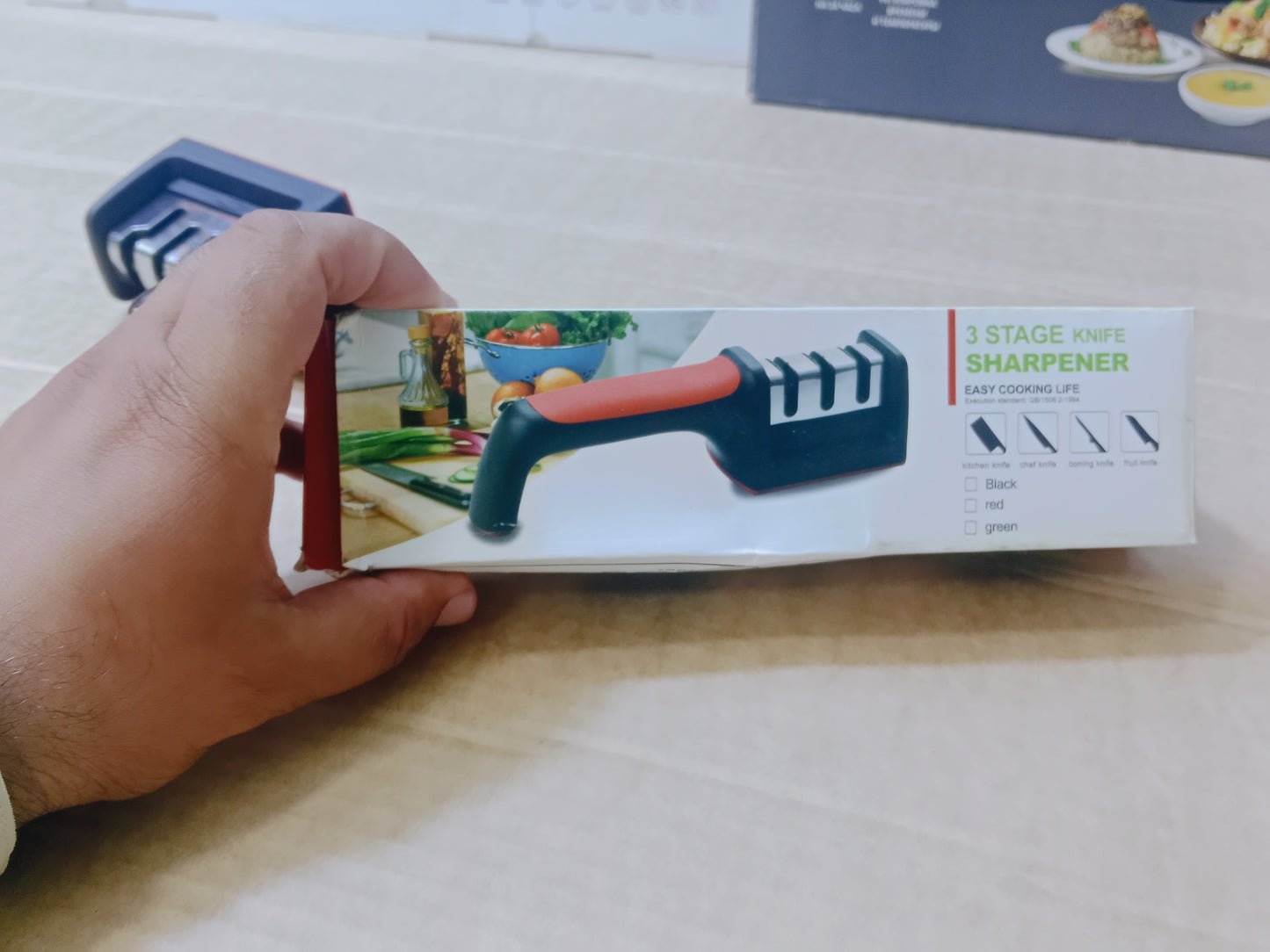 Knife sharpener