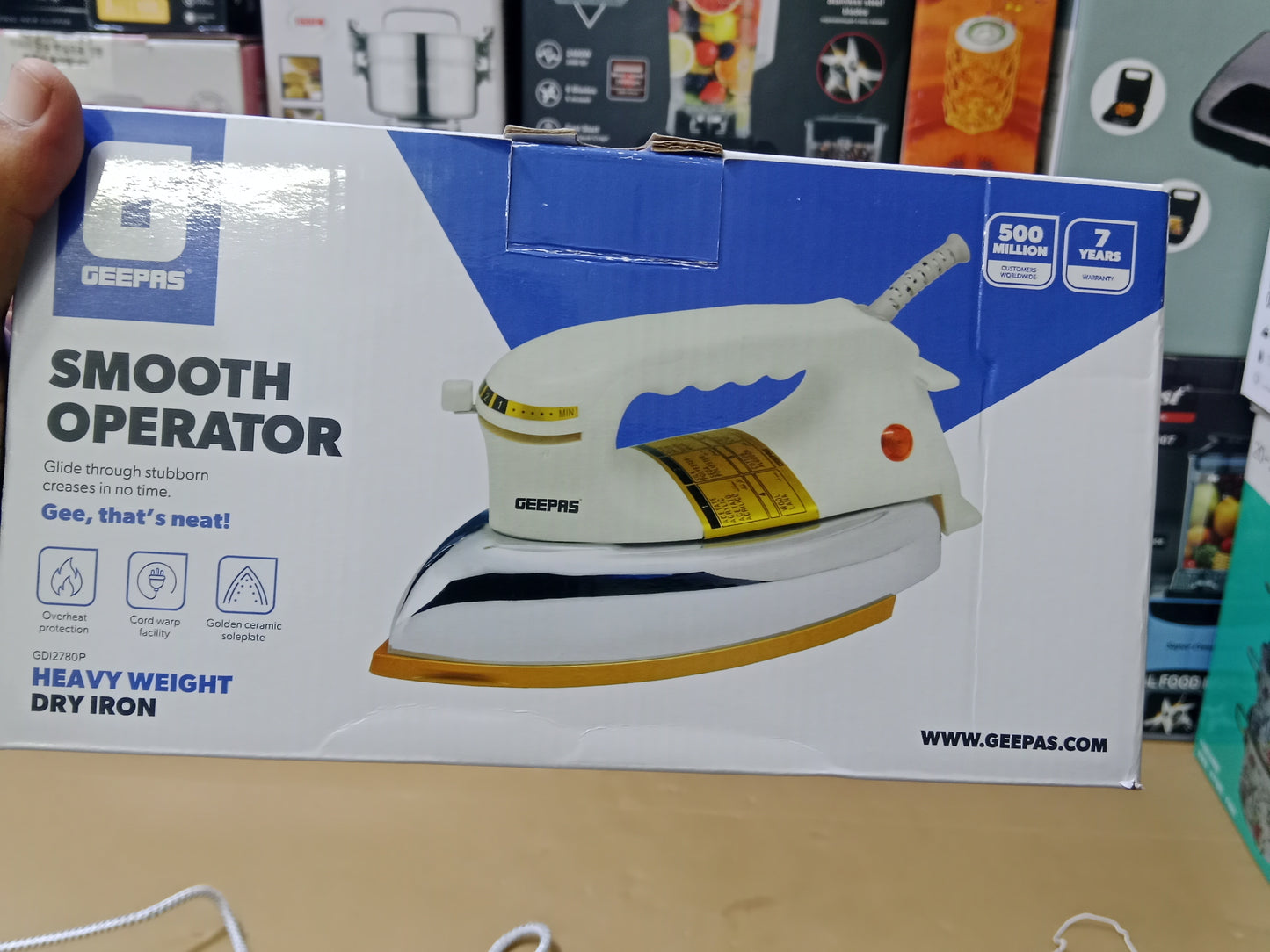 GEEPAS smooth operator DRY IRON GD12780P