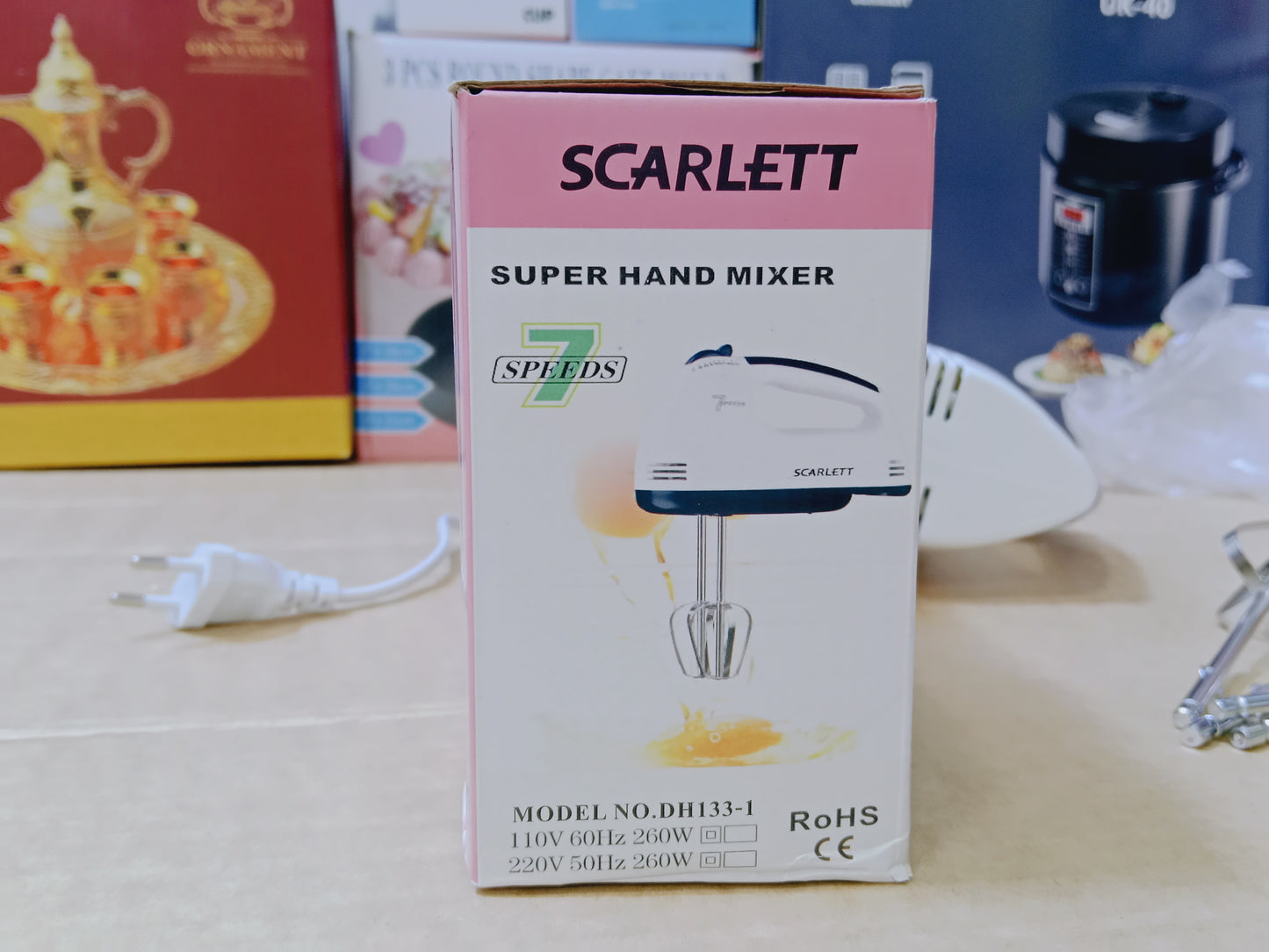 Scarlet super hand mixer
