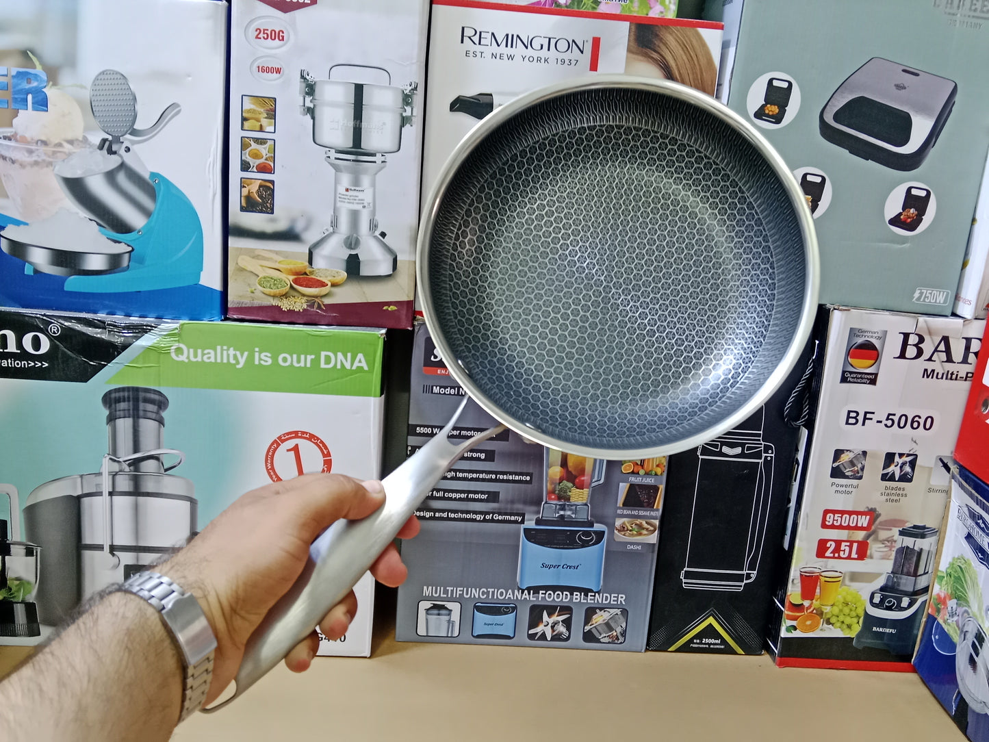 Laser Coated Honeycomb Frypan