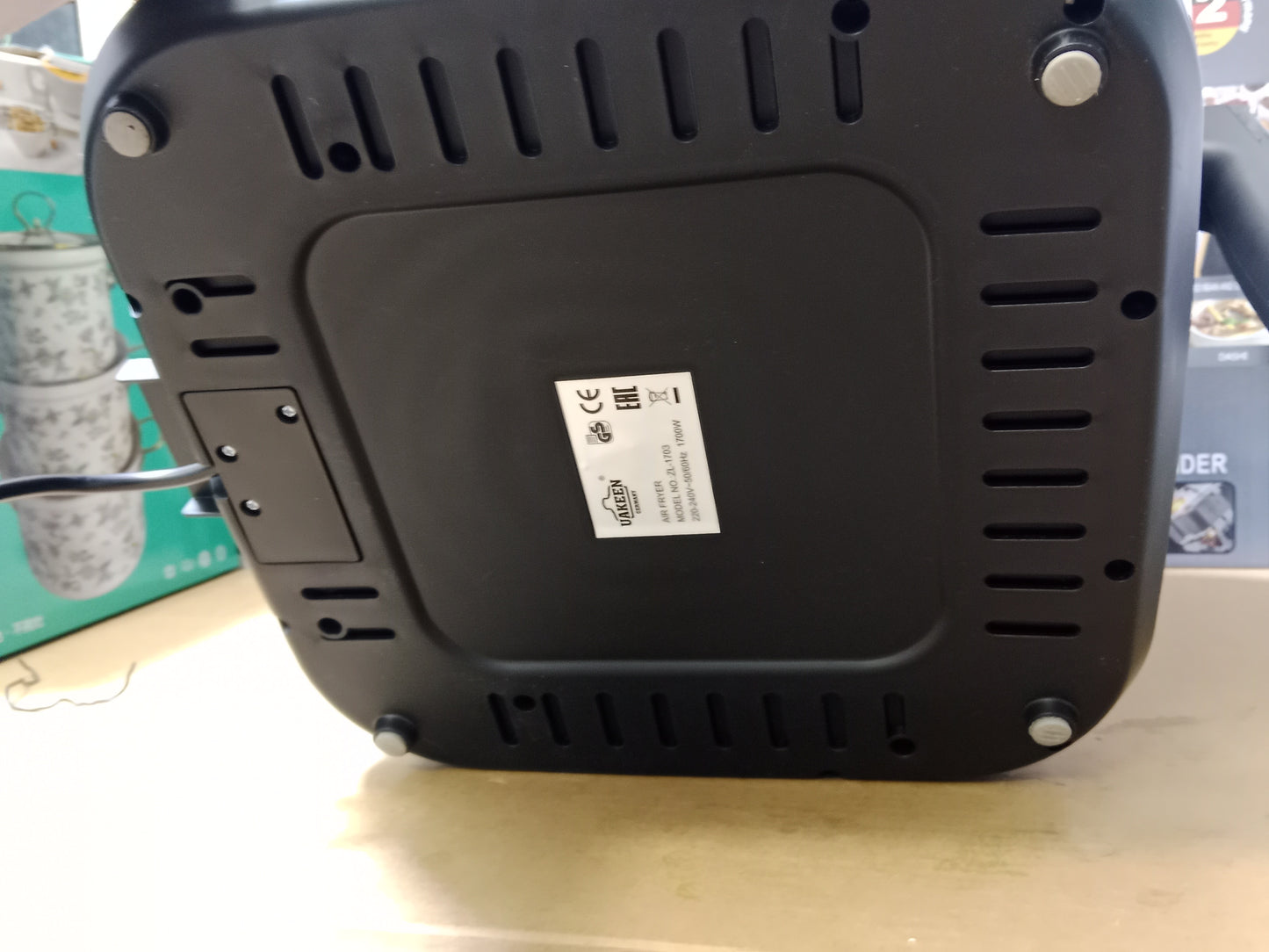 UAKEEN Digital Air Fryer ZL-1703