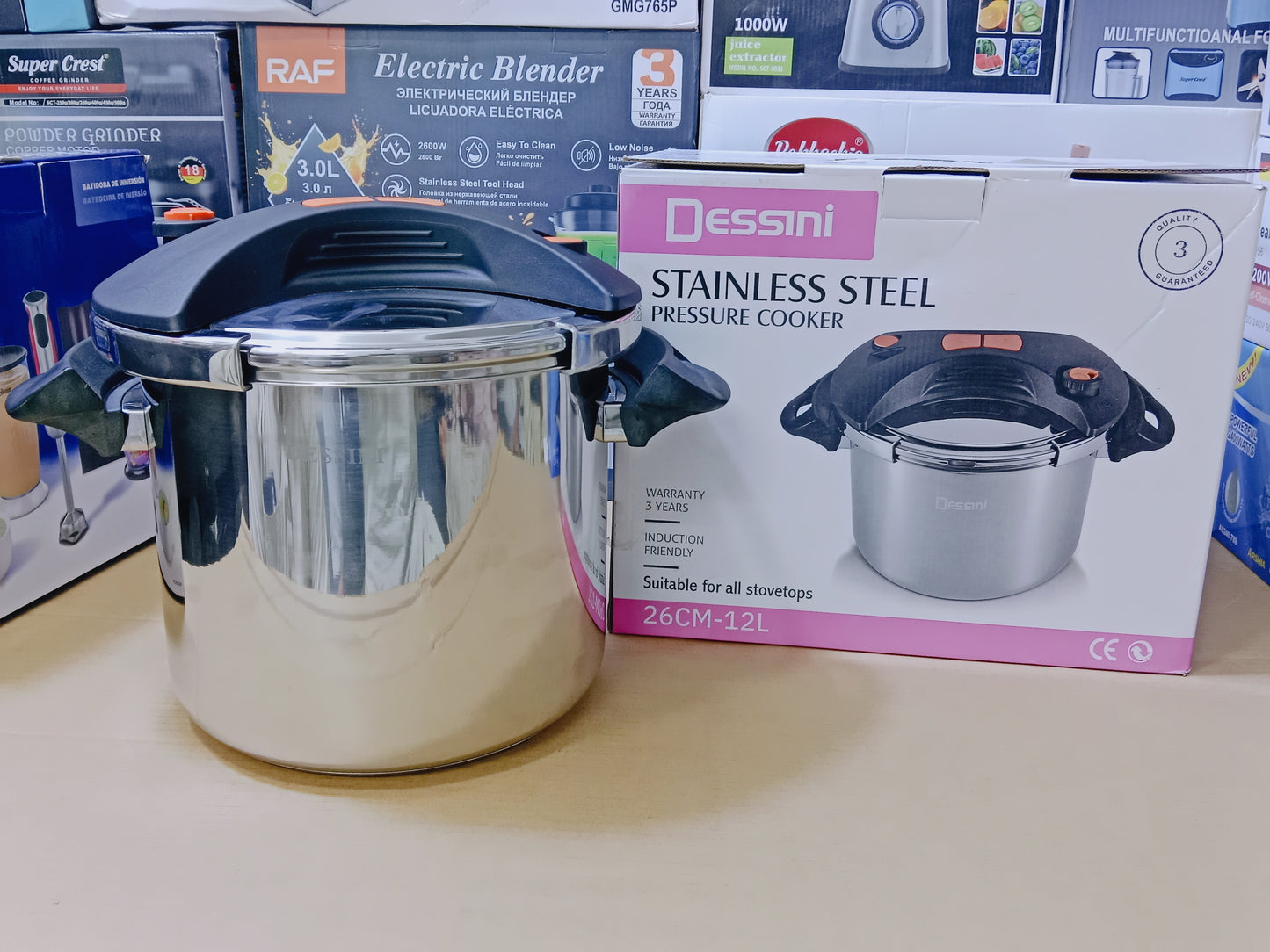 Dessini stainless steel pressure cooker