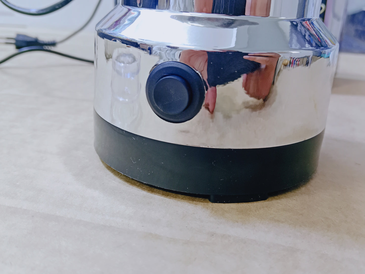 Electric Grinder (Model 8300)