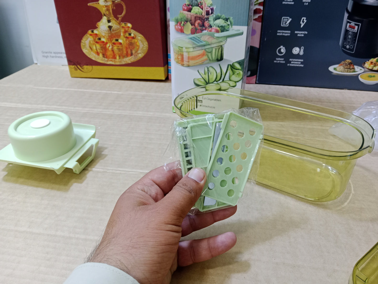 Multifunctional Vegetable cutter