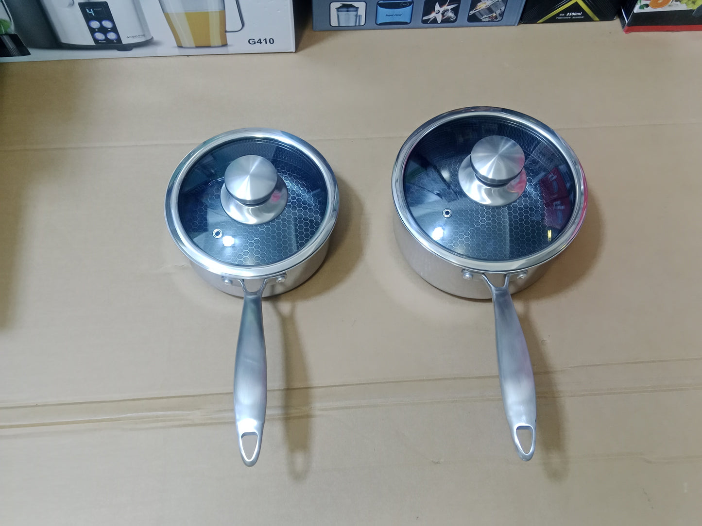 Laser Coated Honeycomb SaucePan