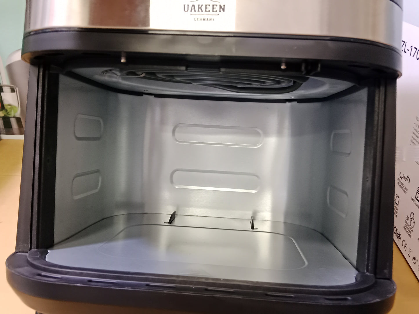 UAKEEN Digital Air Fryer ZL-1703