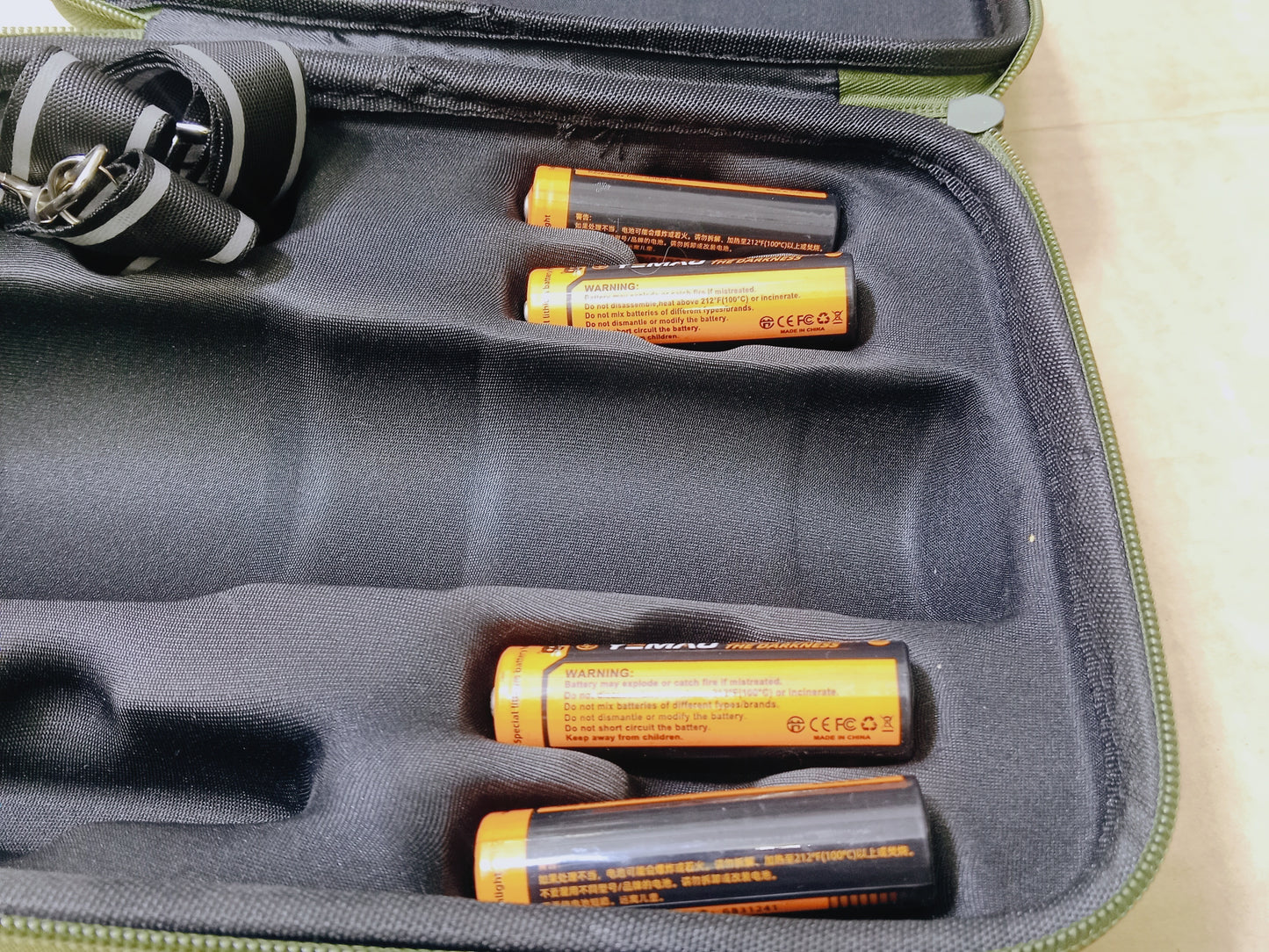 YEMAO LED FLASHLIGHT YM-G501