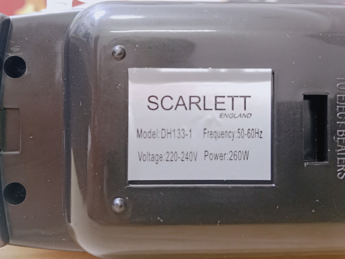 Scarlet super hand mixer