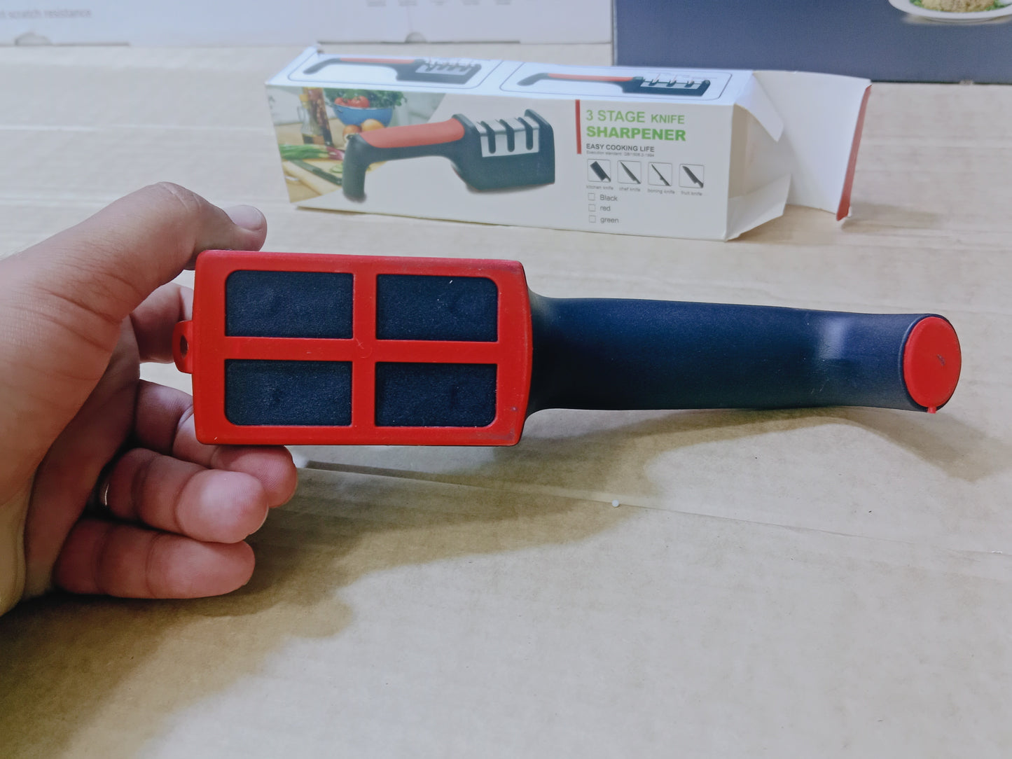 Knife sharpener