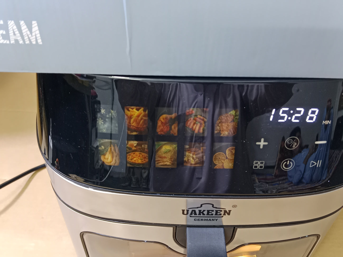 UAKEEN Digital Air Fryer ZL-1706 10L
